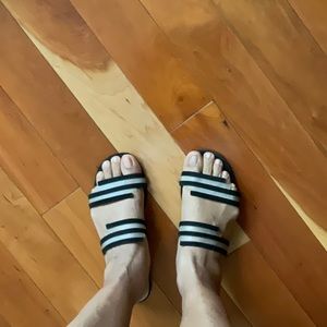 Black sandals to strap, suede and see-through size 7